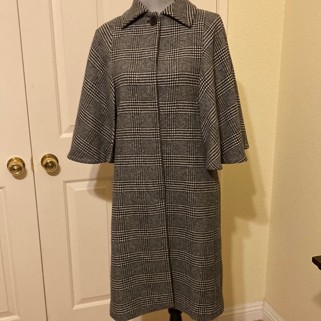 Vintage Style Coat Cape